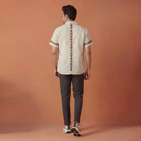 Embroidered Placket Casual Shirt ya Textured Panel Short-Sleeve Shirt view 3